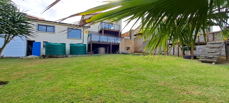 5 Bedroom Property for Sale in Noorsekloof Eastern Cape